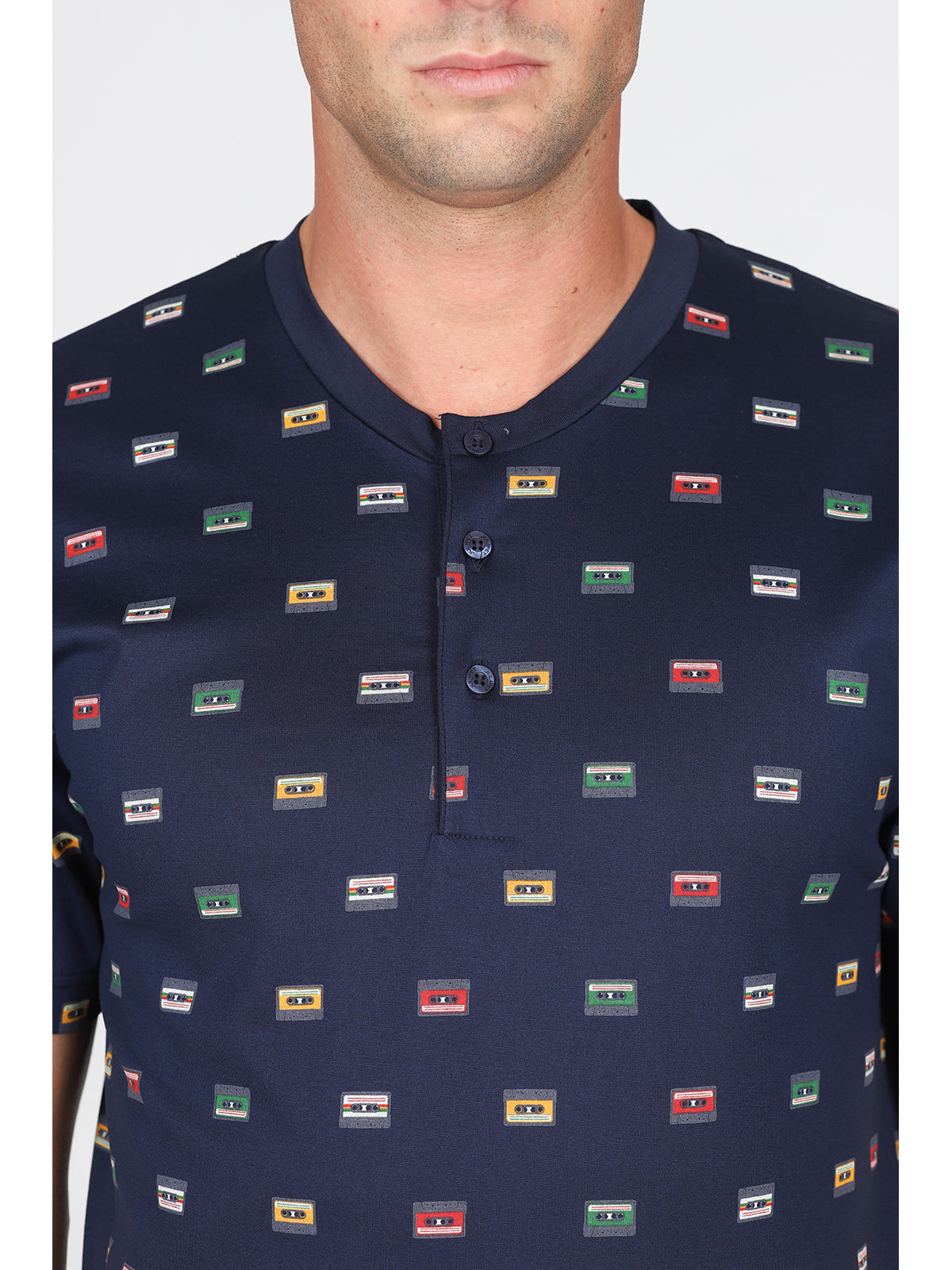 Pigiama corto in leggerissimo jersey 100% cotone, fantasia "music"
