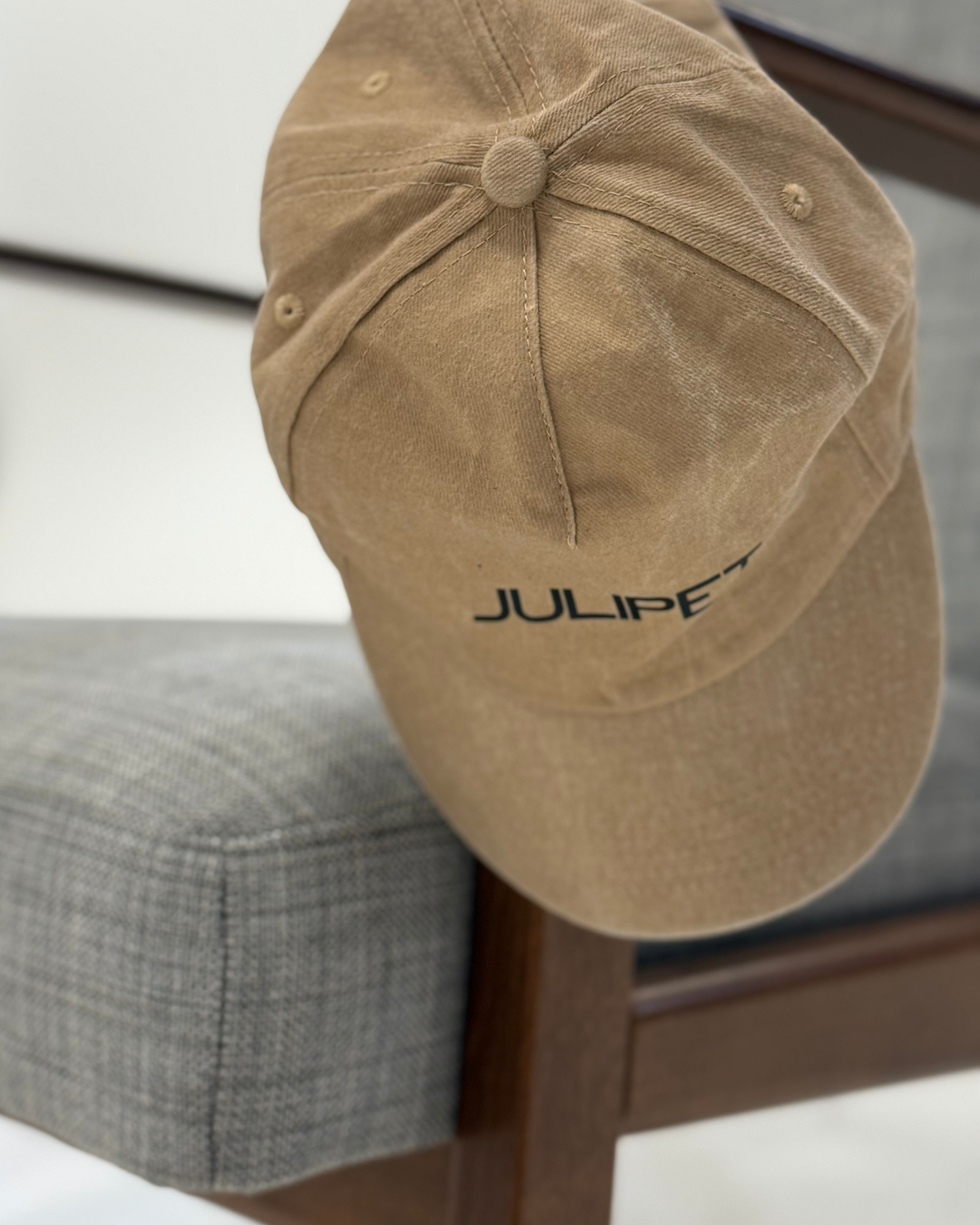 Cappellino Julipet OMAGGIO