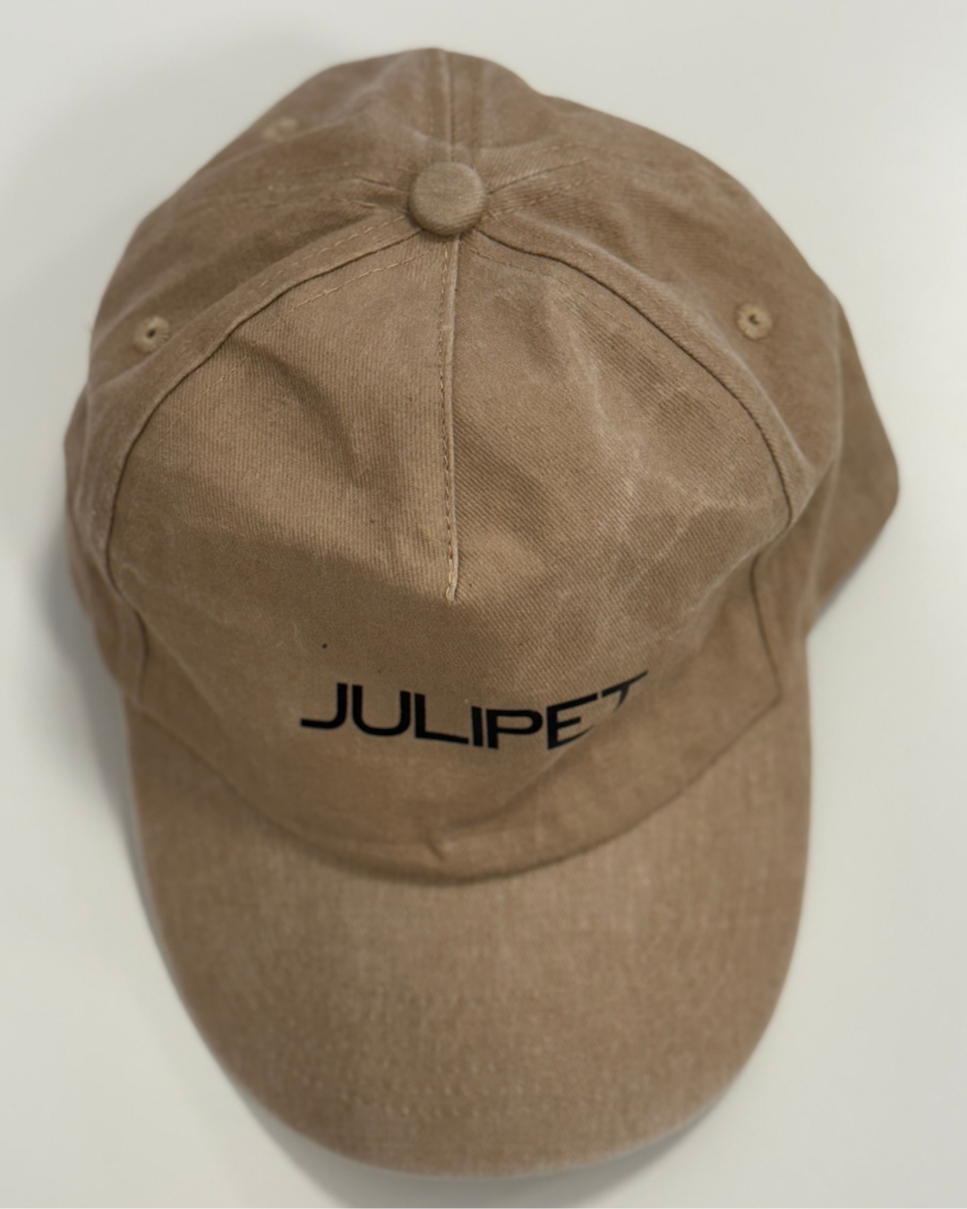 Cappellino Julipet OMAGGIO