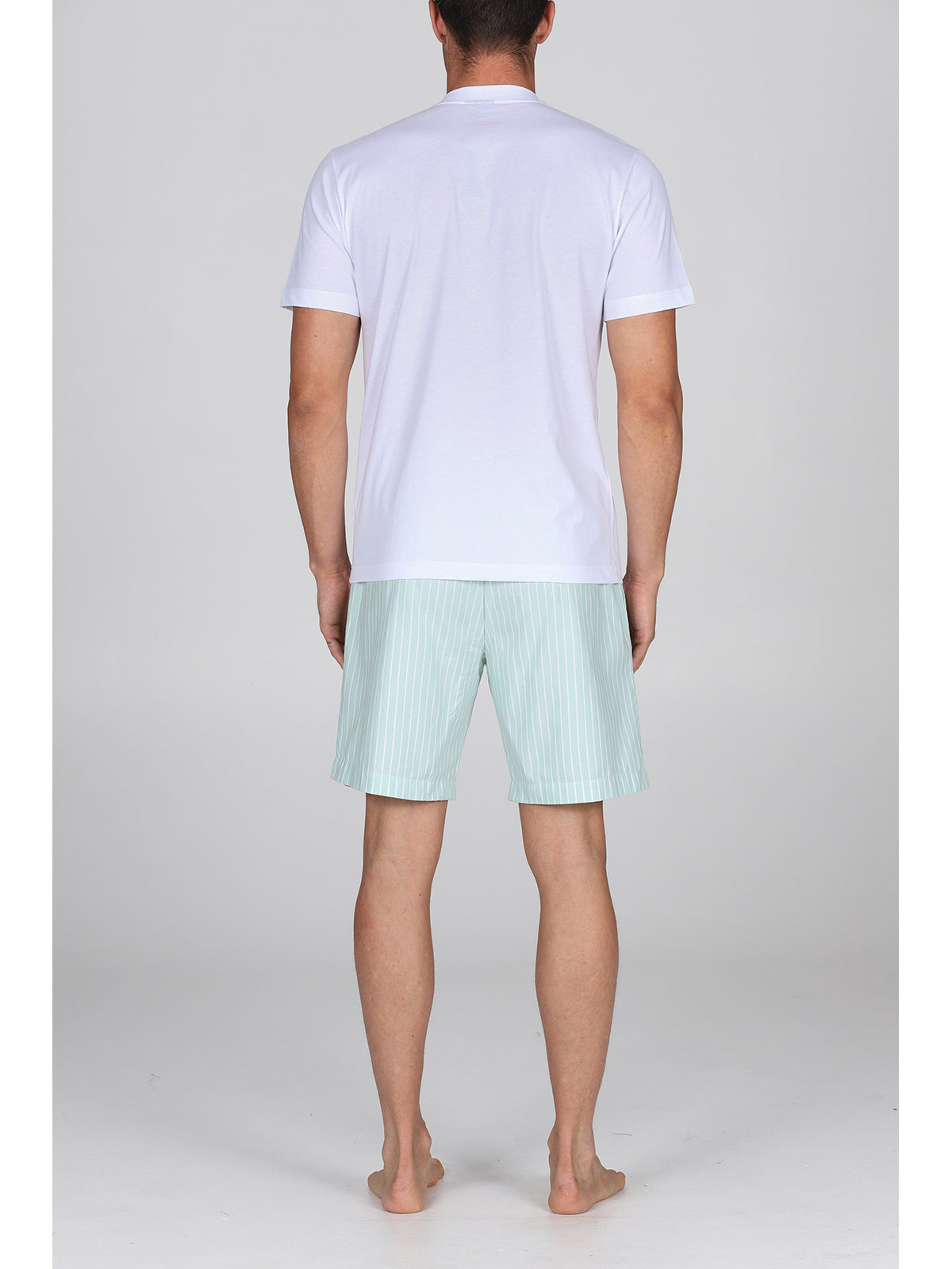 Pigiama corto in popeline gessato bianco e jersey verde, colore e comfort per la tua estate