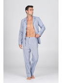 Pigiama cardigan con petto a bavero, in pregiato popeline stampato microfantasia