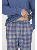 Pigiama girocollo in calda flanella scozzese, con sacchetto porta pigiama