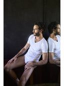 V-neck t-shirt in stretch makò cotton jersey