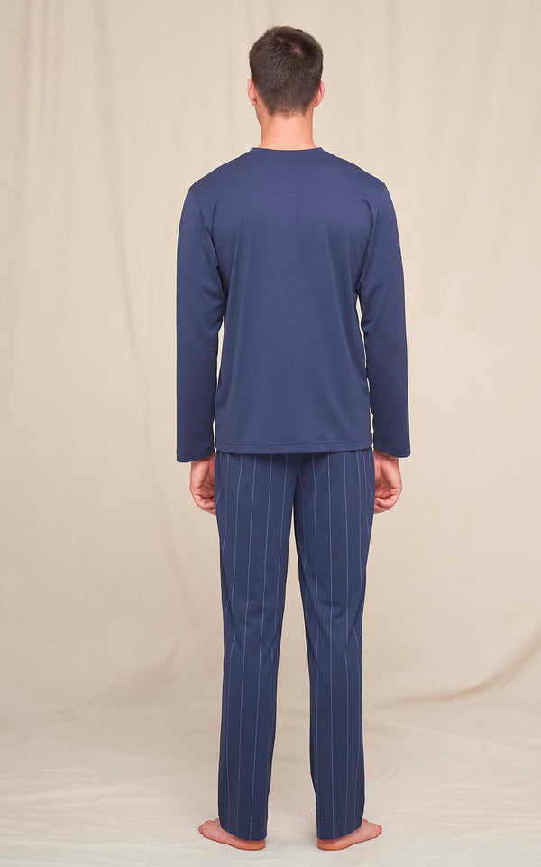Pyjamas in light and fresh pure cotton jersey